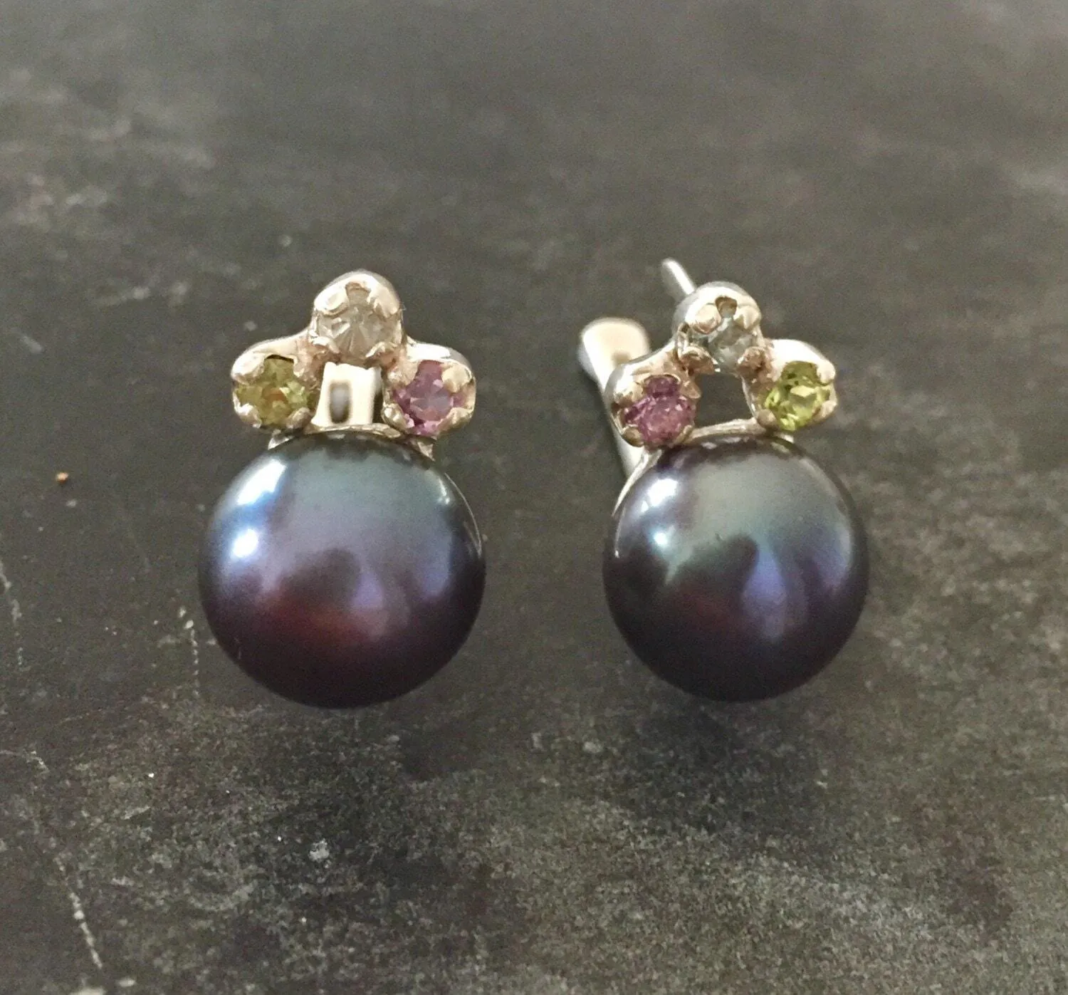 Black Pearl Earrings - Drop Pearl Earrings - Vintage Pearl Studs