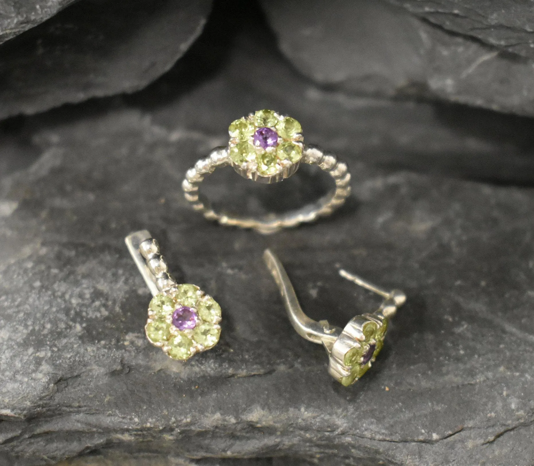 Green Flower Earrings - Natural Peridot Earrings, Amethyst Flower Earrings