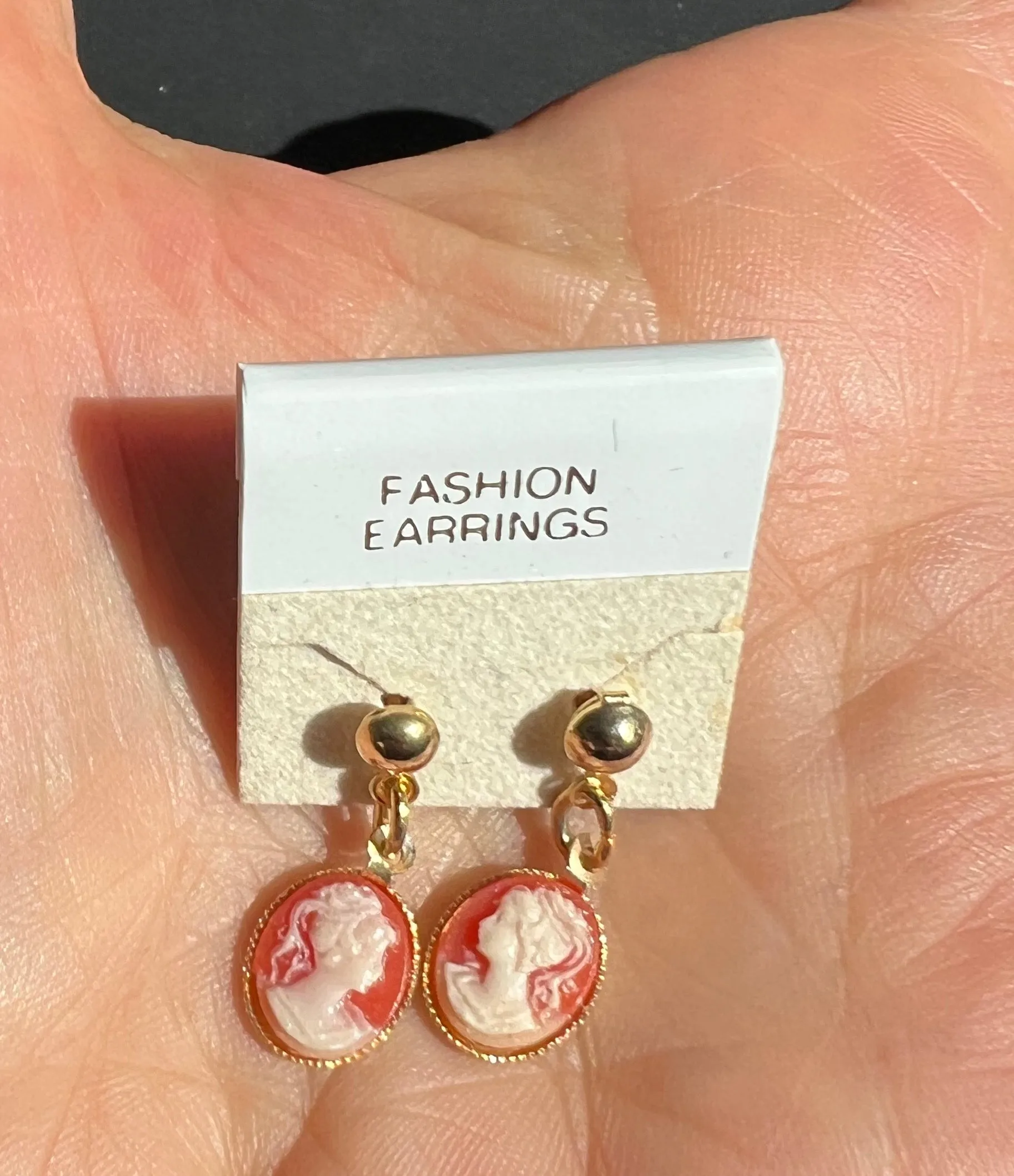 Little Cameo Vintage  Earrings