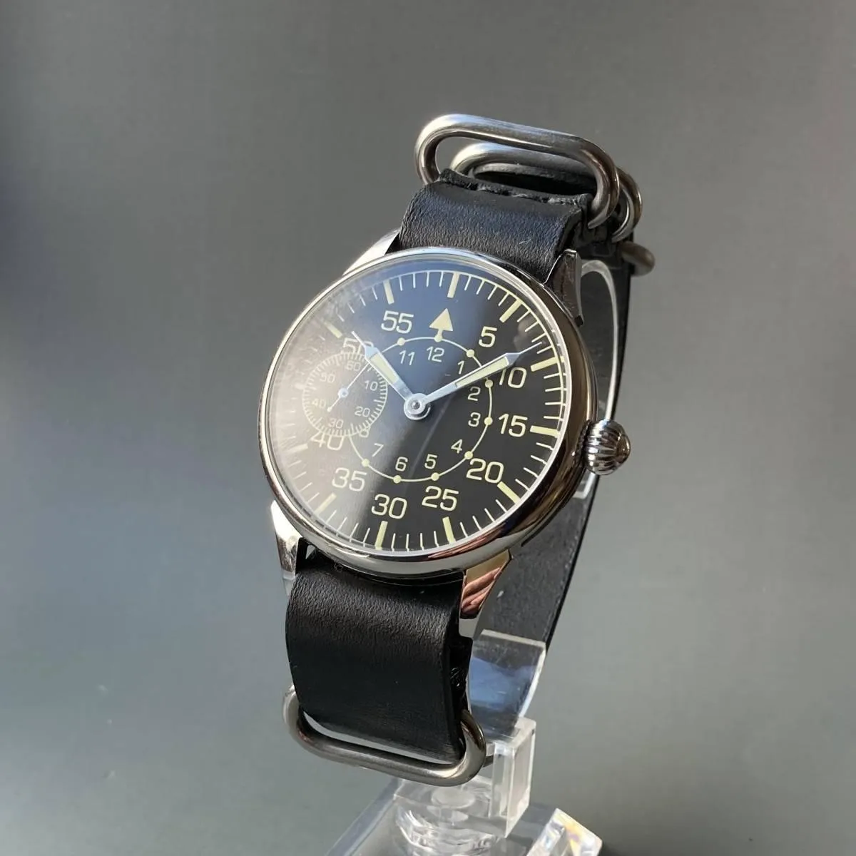 Soviet Wristwatch Manual Men's Round Type Diameter 42mm Vintage Watch Men